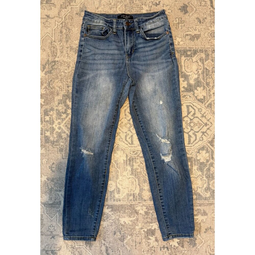 Judy Blue Women's Relaxed Fit Mid Rise Ankle Jeans Size 28 Medium Wash Stretch